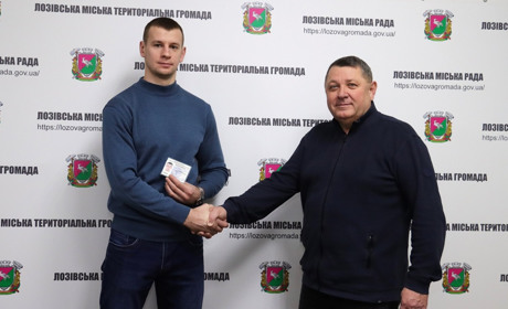 Боксер з Лозової Роман Дмитряха став кандидатом у майстри спорту. Спортсмен готується до чемпіонату