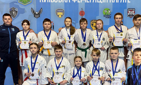 Глухівські та шосткинські каратисти здобули 19 нагород на Кубку Києва серед новачків
