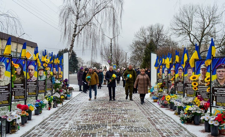 Відтепер - в строю на Алеї Слави: у Кагарлику вшанували пам’ять ще про чотирьох полеглих Героїв