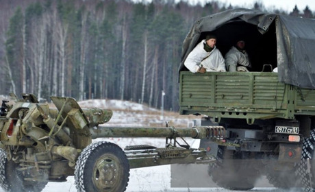 Минулої доби росіяни атакували селище Шалигине дронами та артилерією