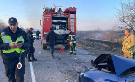 Поруч Сміли автомобіль збив рятувальника під час гасіння пожежі