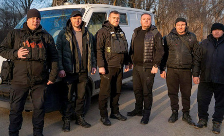 Кілька діб лежали просто неба: в Антонівці Херсонської громади вивезли тіла загиблих від обстрілів