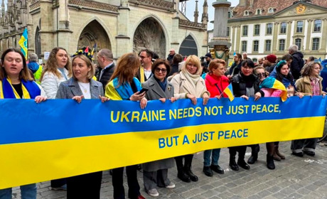 Українці за кордоном проводять акції до третіх роковин повномасштабного російського вторгнення