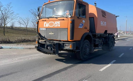 У Південному стартували весняні роботи з благоустрою