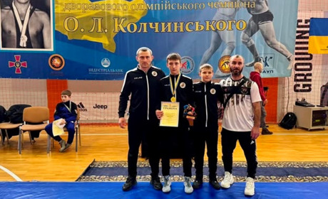 Борець Володимир Зикін з Південноукраїнська став чемпіоном та представить Україну в Сербії