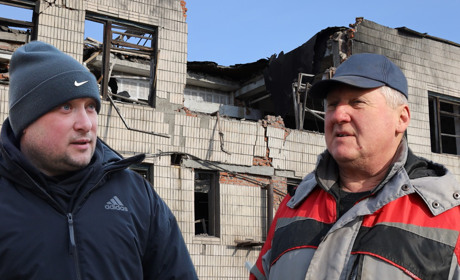 «Як вони вижили, я досі не знаю»: росіяни кілька днів поспіль обстрілюють Глухів КАБами