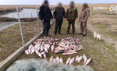 Браконьєр з Одещини наловив риби на пів мільйона гривень: каже, що для себе