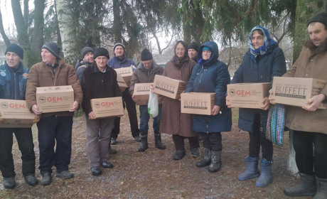 Жителі Есманьської громади отримали продуктові набори від благодійників