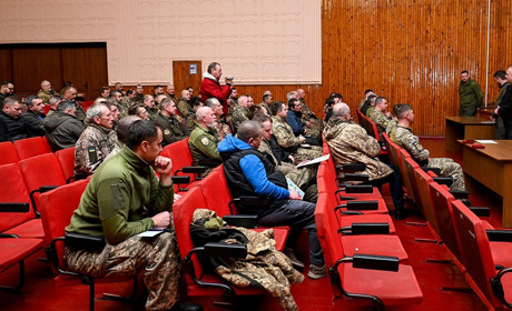 Добровольців Кагарличчини урочисто привітали зі святом та вручили нагороди