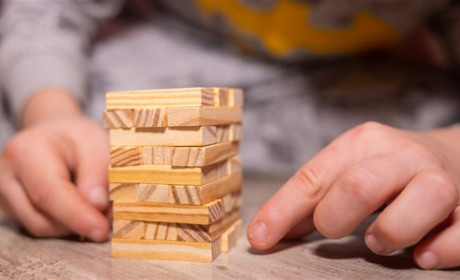 Компенсація 8 тис грн на няню для дитини: як скористатися послугою «Муніципальна няня».