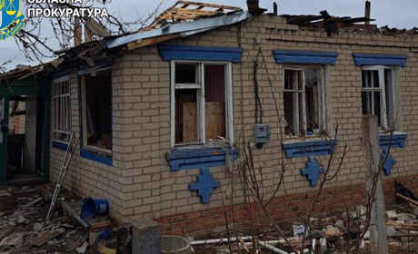 Правоохоронці зафіксували наслідки ворожого обстрілу села Шипувате на Куп’янщині