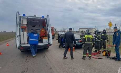 У Мелітопольському районі сталася ДТП. Шістьох постраждалих госпіталізували