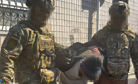СБУ затримали агента фсб, якого рашисти намагалися «втемну» підірвати біля херсонського ТЦК