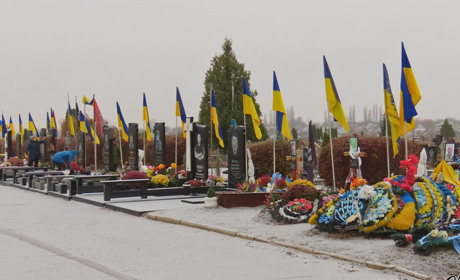 На щиті: як організовують поховання полеглих захисників у Золотоніській громаді