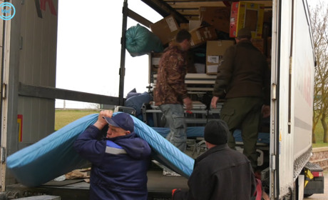 Німецькі благодійники особисто доставили до Південного три фури гуманітарної допомоги