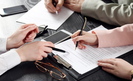 Заповіт з умовою: які вимоги може висувати спадкодавець і що буде, якщо їх не виконати?