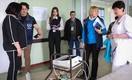 Команда експертів медичної місії МАГАТЕ відвідала Хмельницьку АЕС
