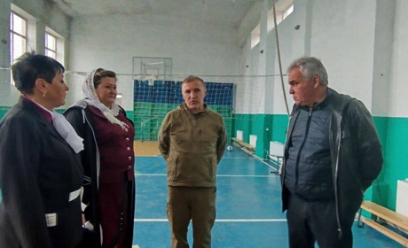 Адигея береться за ремонт школи в окупованому селі Вільне: замість місцевої влади — “гастролери”