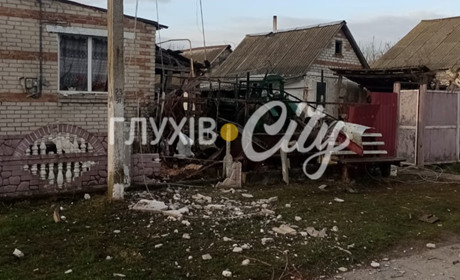 Ворог масовано гатив по селу Студенок Есманьської громади: пошкоджено будинки (ФОТО)