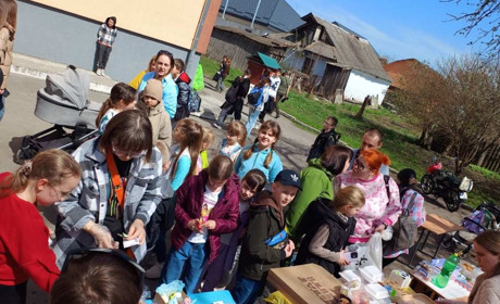 У Старокостянтинівському ліцеї імені М.С. Рудяка ярмаркували:скільки зібрали коштів, на що витратять