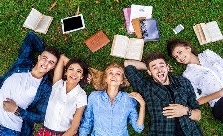 Молодіжний простір Південного святкує річницю: концерт, квіз та призи на 1500 грн​​​​​​​​​​​​​​​​