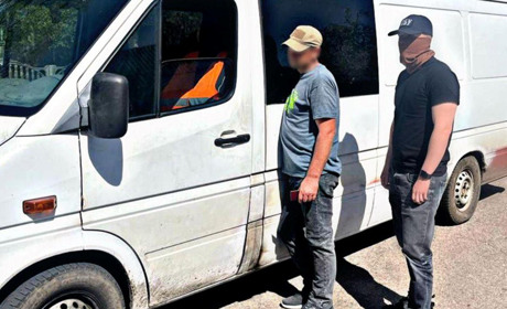 На Фастівщині правоохоронці викрили схему незаконного перетину кордону