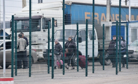 Для жителів ТОТ Херсонщини запровадили нові правила перетину кордону з Ростовською областю