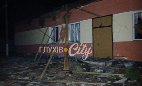 Унаслідок атаки росіян пошкоджено Будинок культури в селі Уланове Есманьської громади (ФОТО)