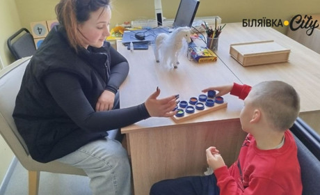 Безкоштовна психологічна допомога в Біляївці: у "Родинному колі" працює фахівець. Графік та контакти