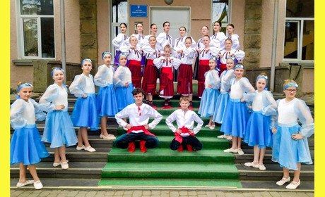 Grand Fest - Дивоцвіт Карпат: чотири нагороди кагарлицької «Оріяни» на фестивалі на Прикарпатті