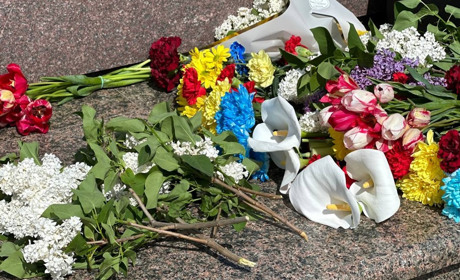 У Південному відбувся мітинг до Дня пам'яті та перемоги над нацизмом (ФОТО)