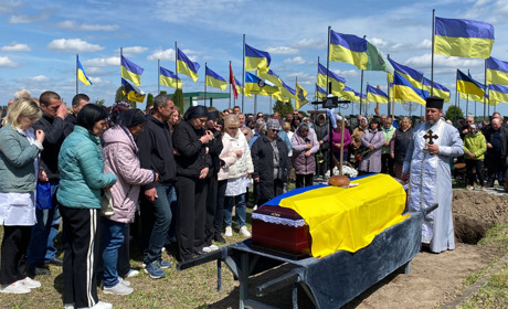 У Полонне на щиті повернувся військовий Віктор Гучок