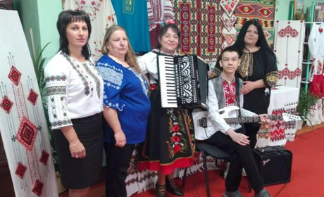 Гурт «Сувенір» з Великої Новосілки відзначив День вишиванки на Львівщині