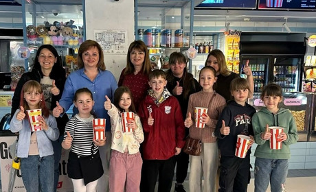 Сім’ї переселенців з Волноваського району відзначили День сім’ї у Multiplex