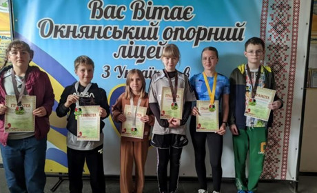 6 медалей і командна бронза: юні тенісисти з Теплодара стали призерами першості Одеської області
