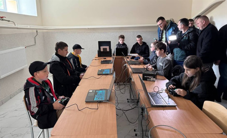 Перші змагання з авіамодельного спорту на Хмельниччині