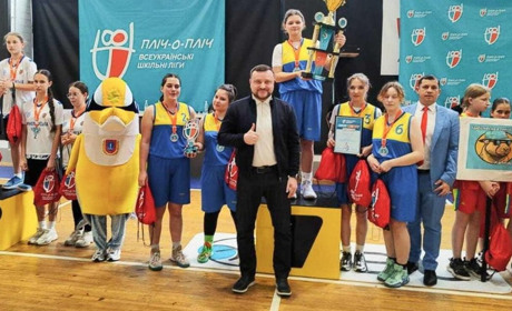 В Одесі на змаганнях з баскетболу перемогли ізмаїльські «Імператорські пінгвіни»