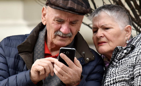 Як отримувати пенсію: оновлені умови для ВПО, українців за кордоном і мешканців ТОТ