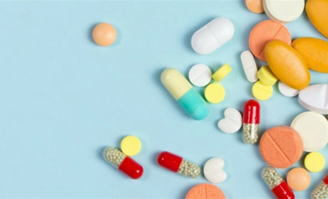 Які можливі побічні ефекти мелоксикаму?