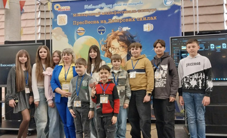 НОВІ ВІДЗНАКИ ЮНИХ НІЖИНСЬКИХ ЖУРНАЛІСТІВ