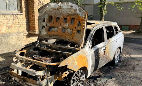 На Фастівщині затримали жінку за підпал двох автомобілів: що відомо