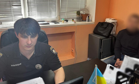 У Південному чоловік вбив свого товариша та лишив його труп у себе вдома (ФОТО)