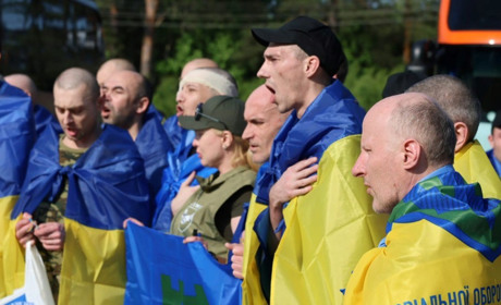 Україна повернула важкопоранених і тяжкохворих Захисників з російського полону