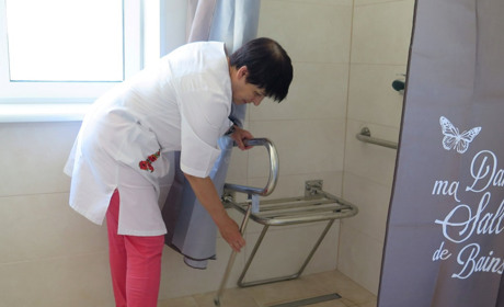 Оновлення на 10 мільйонів: у Жовтих Водах відкрили терапевтичне відділення після ремонту