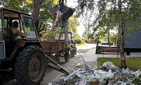 Комунальні служби Нікополя активно працюють над благоустроєм міста