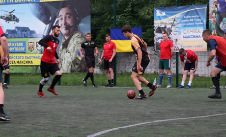 У Ніжині стартував Літній кубок з мініфутболу серед чоловічих команд!