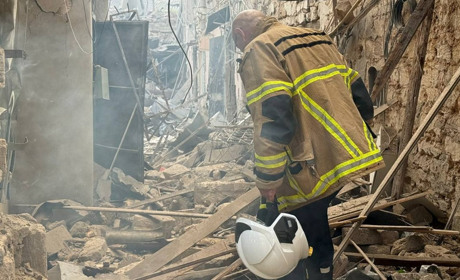 Масована атака безпілотниками по Одесі: є руйнування та поранені. Оновлено