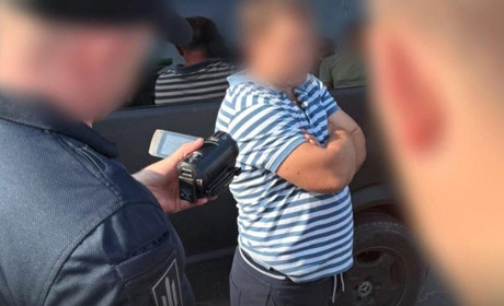 Організував схему зняття з військового обліку: на Кременеччині викрили депутата