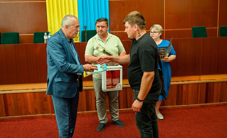 Подяки й квіти для тих, хто годує країну: у Кагарлику відзначили фермерів