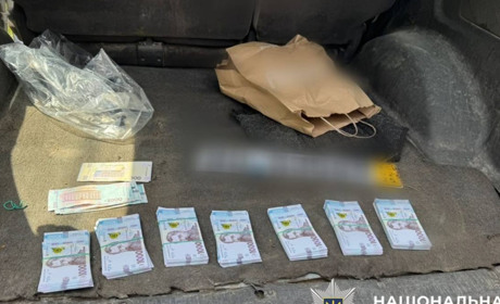 На Фастівщині затримали чоловіка, що продавав "гуманітарні" авто військовим